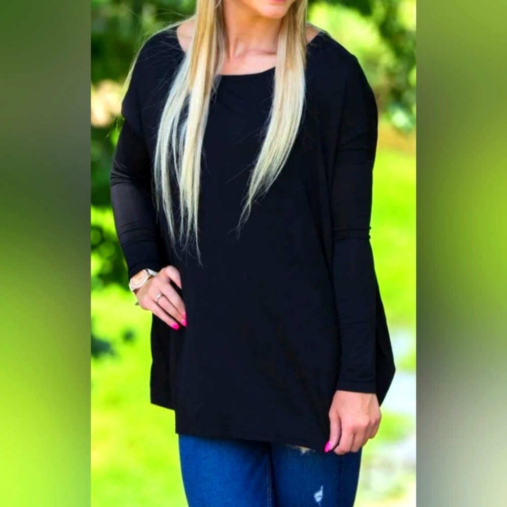 Piko Black Long Sleeve Flowy Top, Size S